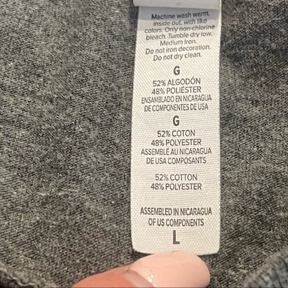 Gray Classic Red Lips Leopard Tongue T-Shirt Size L Bella + Canvas - Picture 5 of 8